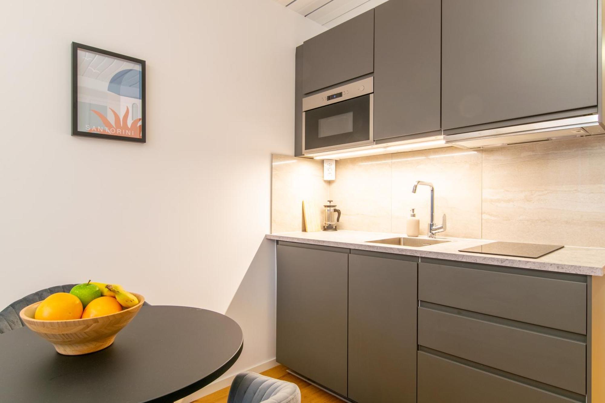 Uptown Hotel Apartments ストックホルム エクステリア 写真